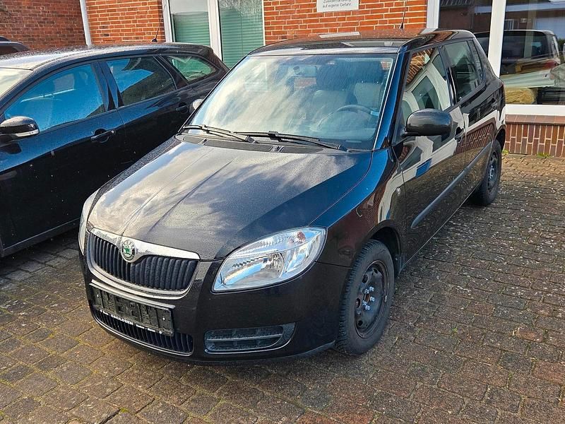 Gebraucht Skoda Fabia 60 PS (44 kW) 2010 Schwarz Kleinwagen