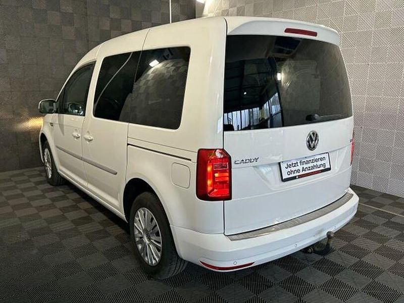 Gebraucht VW Caddy Trendline 102 PS (75 kW) 2016 Weiß Van / Kleinbus