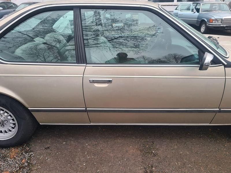 Second-hand BMW 633 185 CP (136 kW) 1984 Auriu Coupe