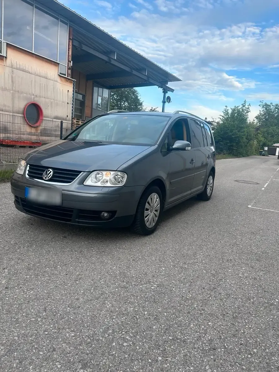 Gebraucht VW Touran 138 PS (101 kW) 2006 Grau Van / Kleinbus