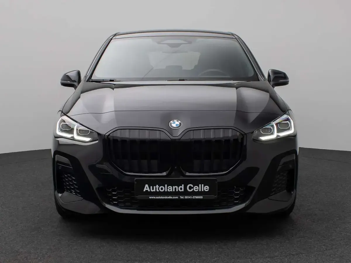 Gebraucht BMW 218 M Sport 150 PS (110 kW) 2023 Saphirschwarz  475 Coupé
