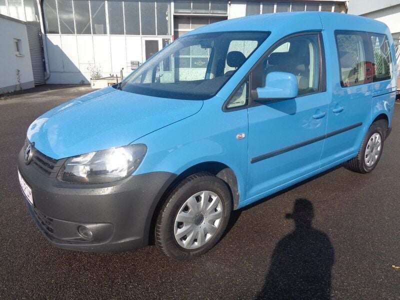 Blau Gebraucht 2010 VW Caddy Trendline Van / Kleinbus | 7.990 € (Etwas zu teuer) - Bild 1/4