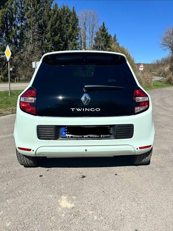 Gebraucht Renault Twingo 90 PS (66 kW) 2018 Grün Kleinwagen