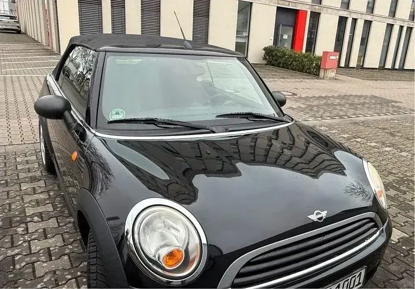 Gebraucht Mini One Cabriolet 98 PS (72 kW) 2010 Schwarz Cabrio