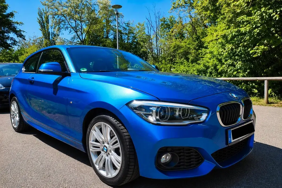 Gebraucht BMW 120 M Sport 177 PS (130 kW) 2015 Blau Kleinwagen