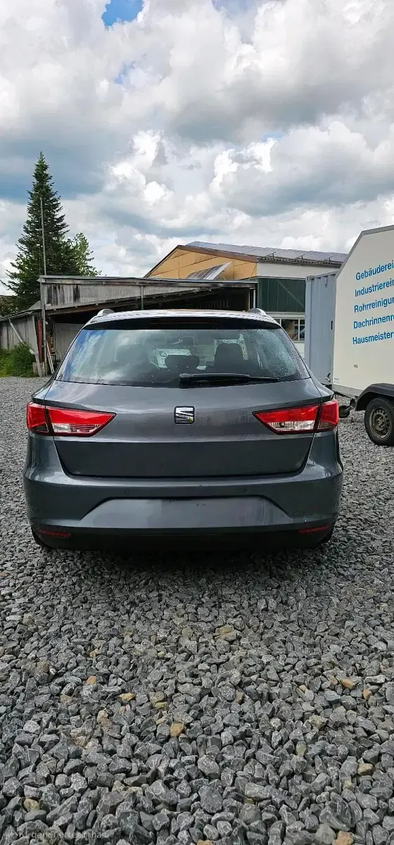 Gebraucht Seat Leon 105 PS (77 kW) 2014 Grau Kombi