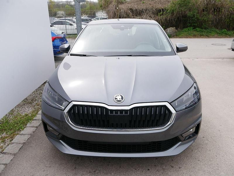 Neu Skoda Fabia Selection 2026 Graphite grau metallic Kleinwagen