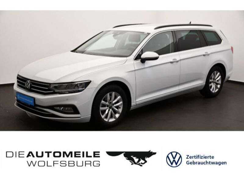 Weiß (metallic) Gebraucht 2023 VW Passat Business Kombi | 30.390 € (Guter Preis) - Bild 1/4