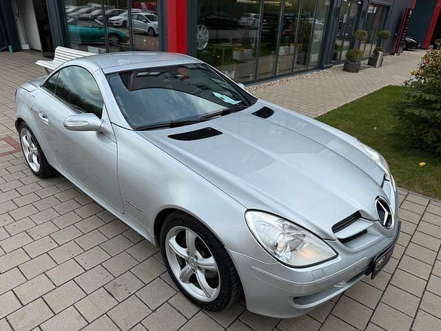 Gebraucht Mercedes SLK200 163 PS (119 kW) 2005 Silber Cabrio