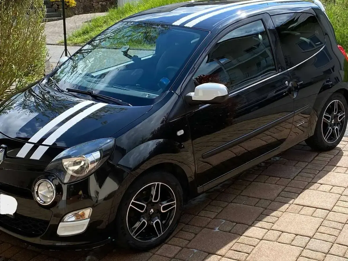 Używany Renault Twingo 102 KM (75 kW) 2013 Czarny Hatchback