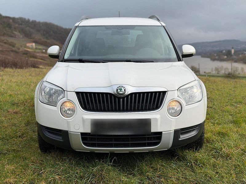 Gebraucht Skoda Yeti 140 PS (102 kW) 2013 Weiß SUV