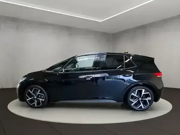 Neu VW ID.3 125 kW (170 PS) 2026 Grenadillschwarz metallic Kleinwagen