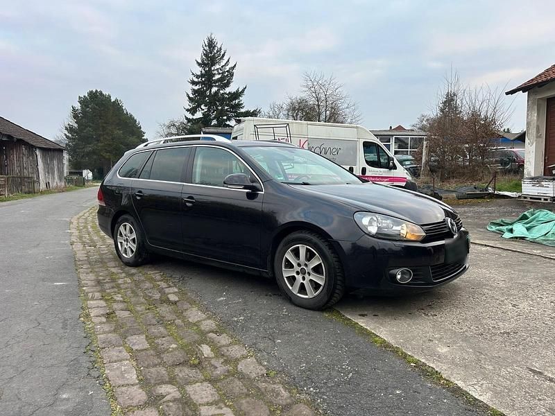 Gebraucht VW Golf VI 122 PS (89 kW) 2011 Schwarz Kleinwagen