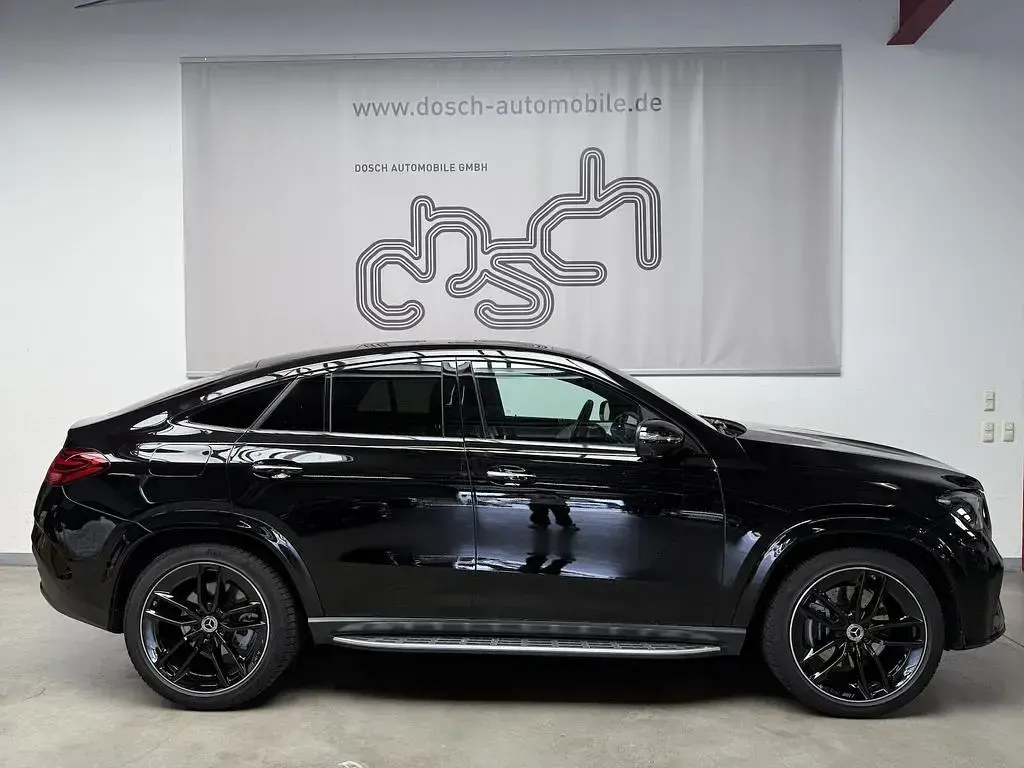 Gebraucht Mercedes GLE300 AMG 269 PS (197 kW) 2025 Obsidianschwarz SUV