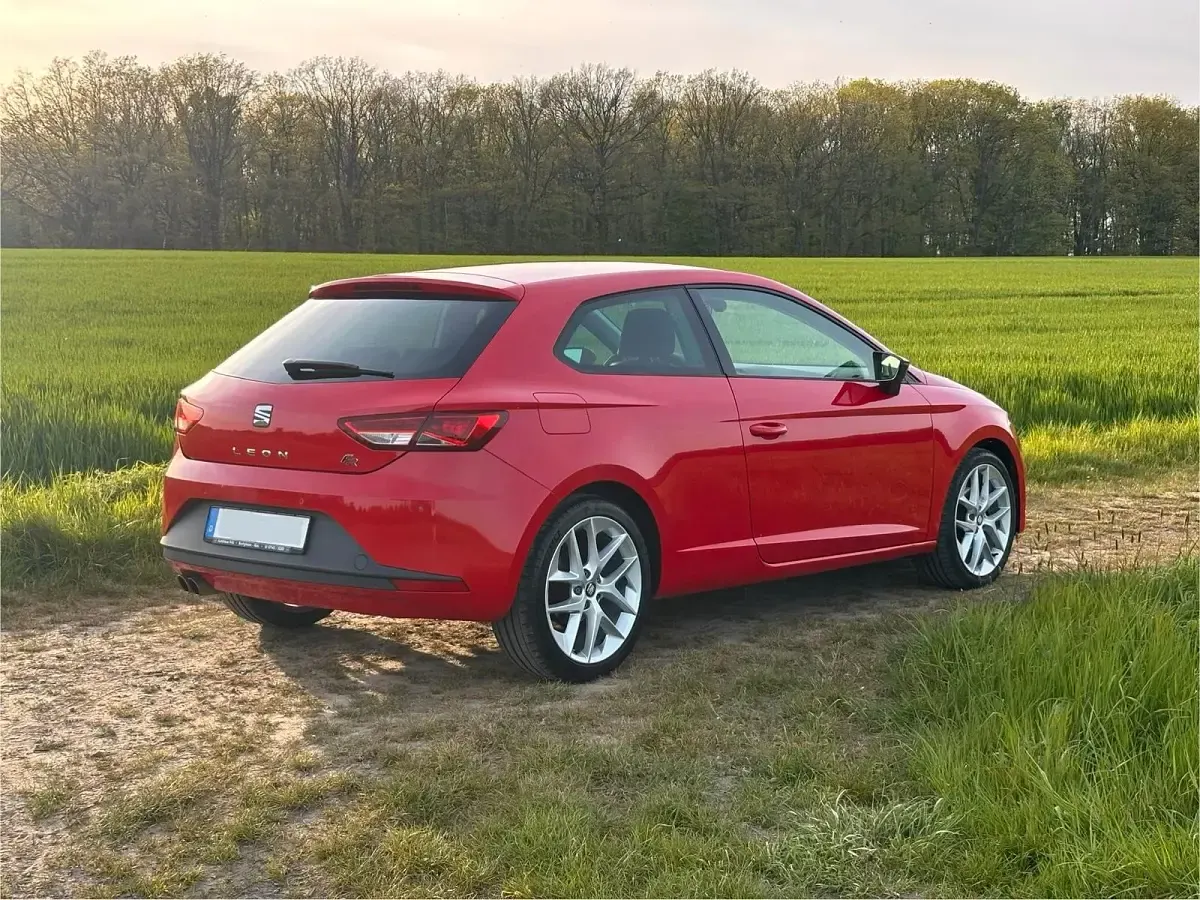 Gebraucht Seat Leon FR 150 PS (110 kW) 2016 Rot Coupé