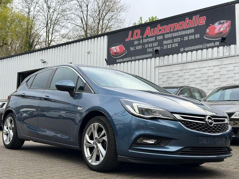 Gebraucht Opel Astra Dynamic 125 PS (91 kW) 2016 Blau Limousine
