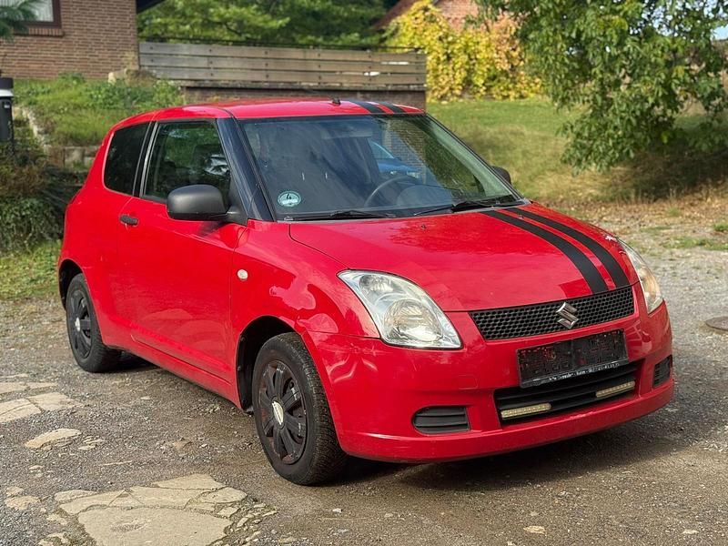 Gebraucht Suzuki Swift 92 PS (67 kW) 2008 Rot Kleinwagen