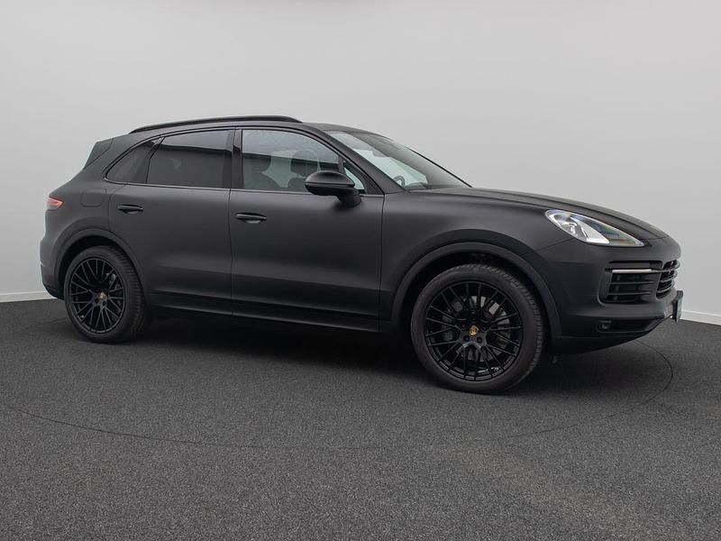 Gebraucht Porsche Cayenne S 441 PS (324 kW) 2018 Schwarz schwarz SUV