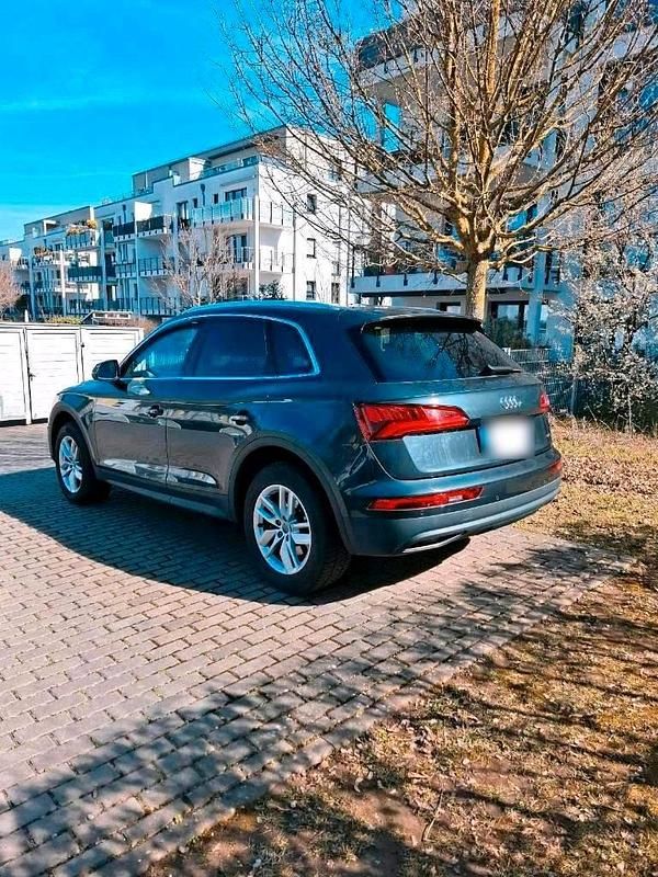 Second-hand Audi Q5 190 CP (139 kW) 2017 Gri SUV