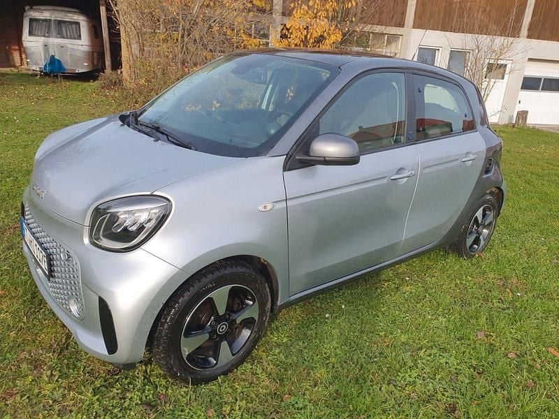 Silber Gebraucht 2020 Smart ForFour Electric Drive Kleinwagen | 8.900 € (Fairer Preis) - Bild 1/4