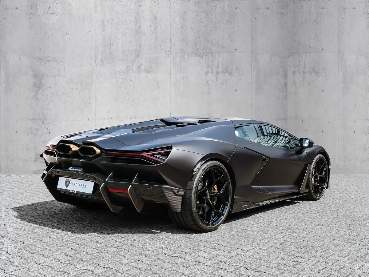 Gebraucht Lamborghini Revuelto 1014 PS (745 kW) 2026 Braun Coupé