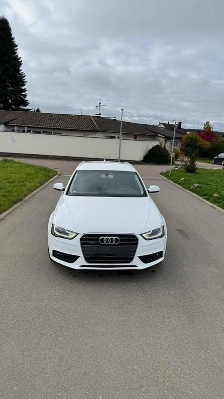 Second-hand Audi A4 Ambition 190 CP (139 kW) 2014 Gri Break