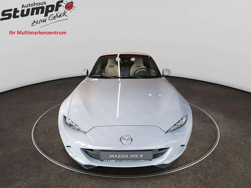 Neu Mazda MX5 Kazari 132 PS (97 kW) 2025 Aero gray metallic Cabrio