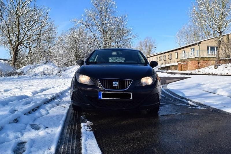 Gebraucht Seat Ibiza SC Style 80 PS (58 kW) 2010 Schwarz Kleinwagen