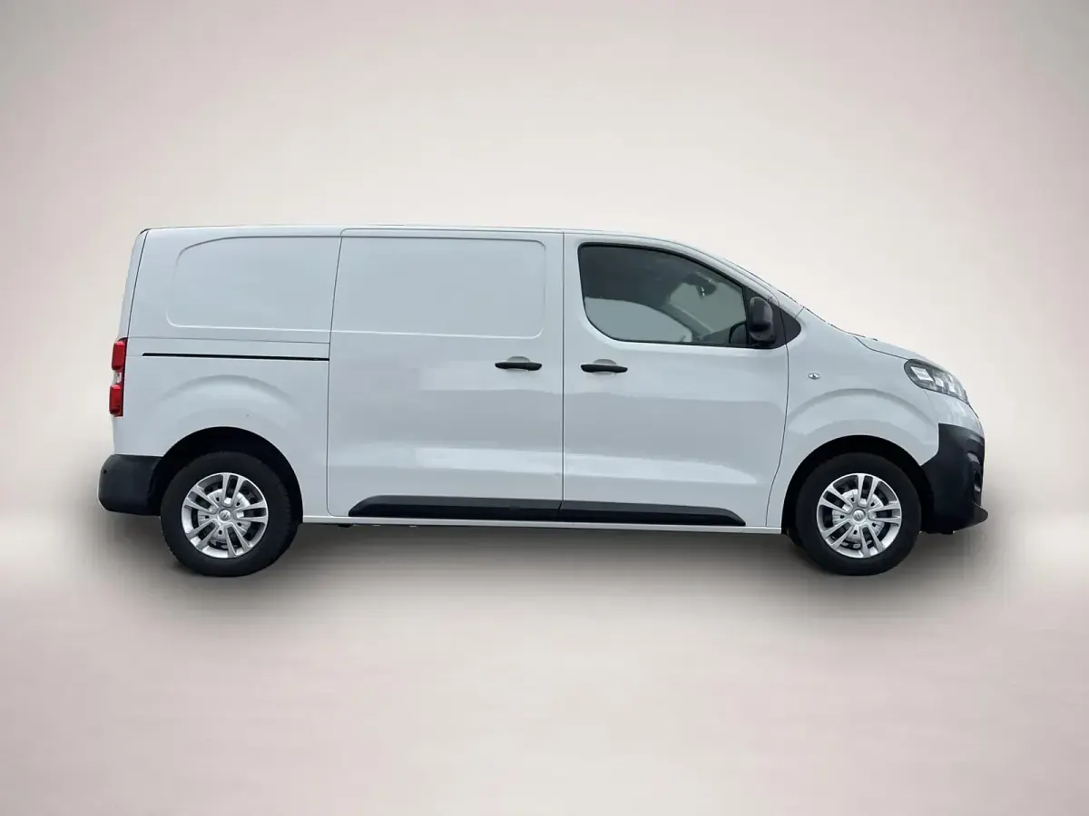 Gebraucht Opel Vivaro-e Combi Edition 136 PS (100 kW) 2022 Manufacturer Van / Kleinbus