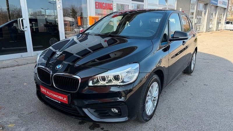 Gebraucht BMW 218 Advantage 150 PS (110 kW) 2016 Schwarz Van / Kleinbus