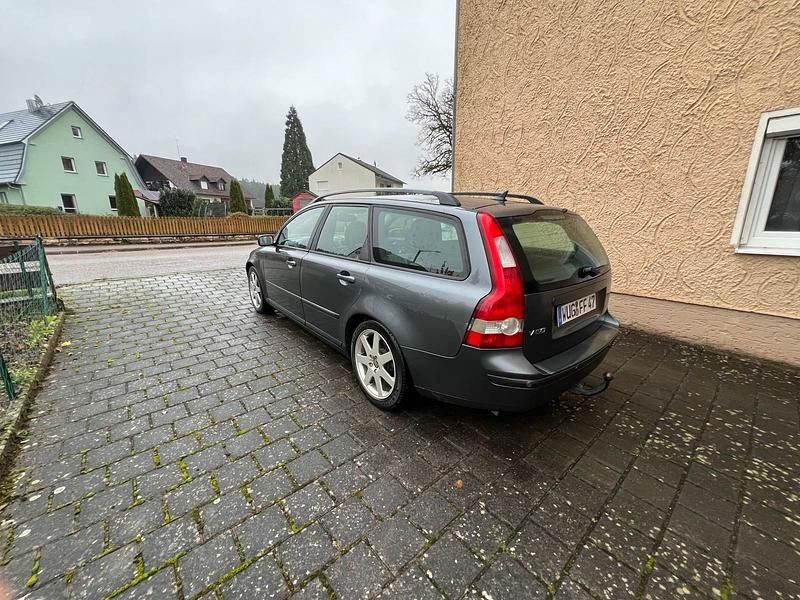 Gebraucht Volvo V50 220 PS (161 kW) 2004 Grau Kombi