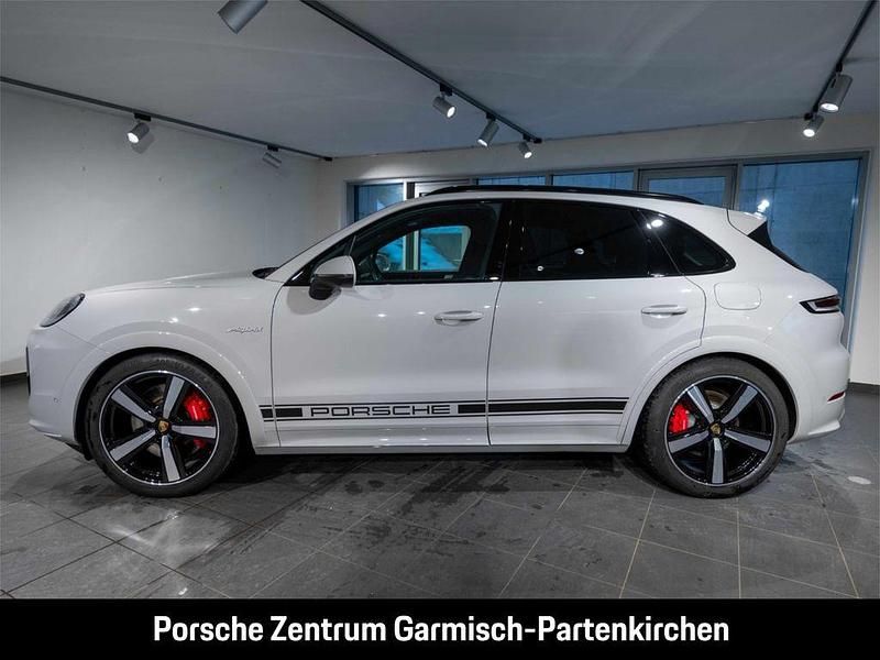 Gebraucht Porsche Cayenne S E-Hybrid 519 PS (381 kW) 2024 Kreide SUV