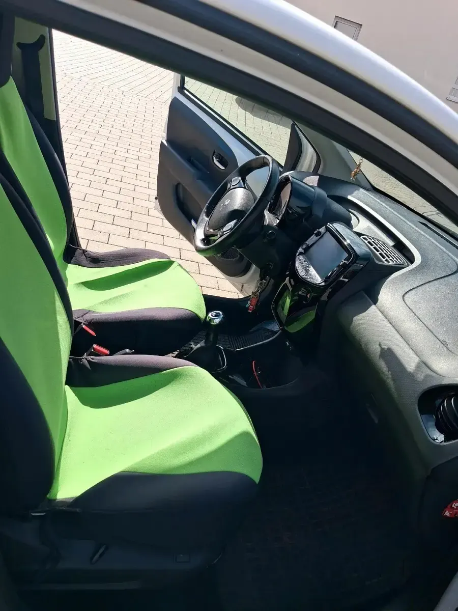 Gebraucht Peugeot 108 69 PS (50 kW) 2021 Weiß Kleinwagen