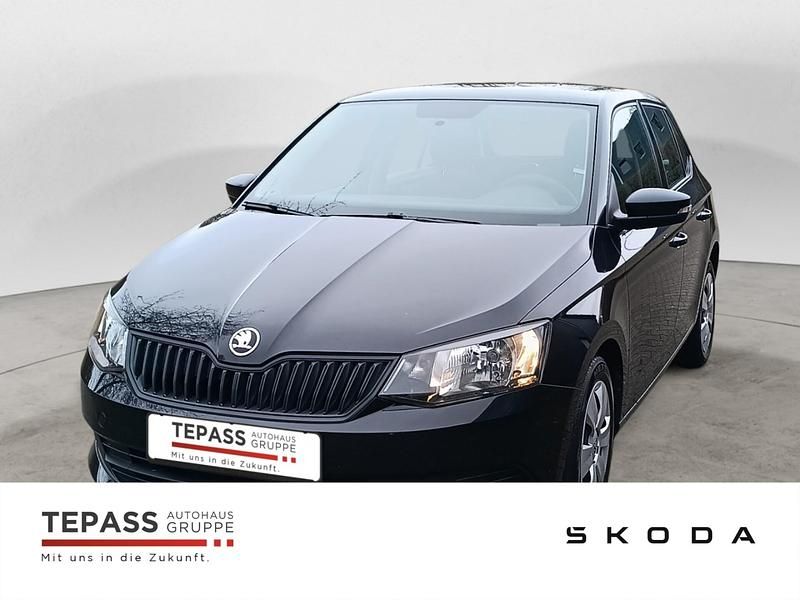 Gebraucht Skoda Fabia Cool Edition 90 PS (66 kW) 2017 Schwarz Limousine