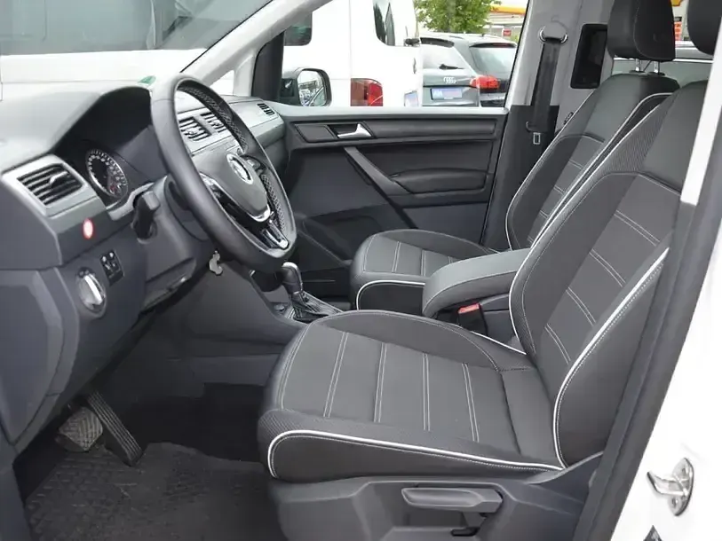 Gebraucht VW Caddy Edition 131 PS (96 kW) 2018 Candyweiß Van / Kleinbus