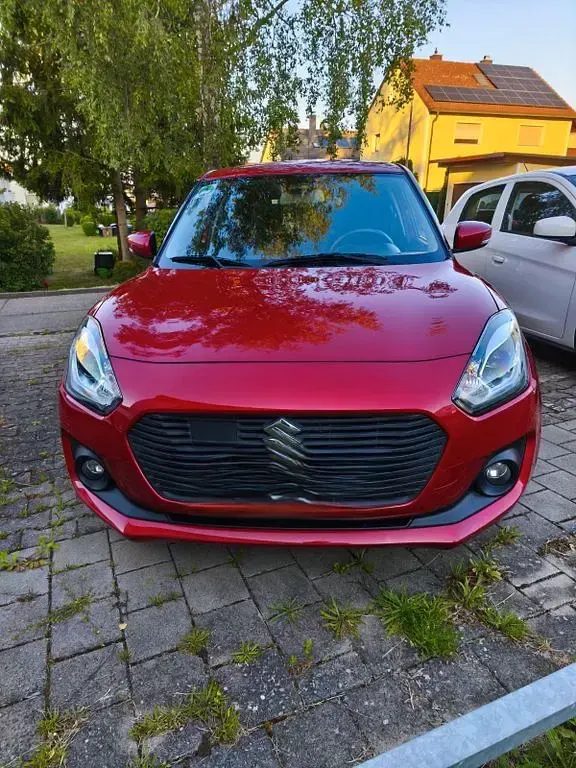 Gebraucht Suzuki Swift Comfort+ 111 PS (81 kW) 2017 Rot Kleinwagen