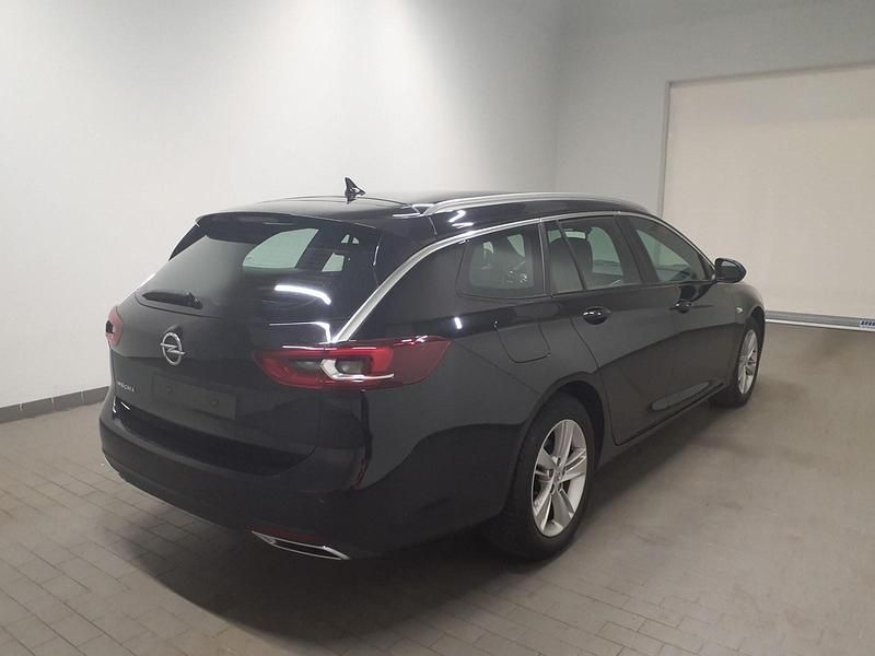 Gebraucht Opel Insignia 174 PS (127 kW) 2021 Schwarz Kombi