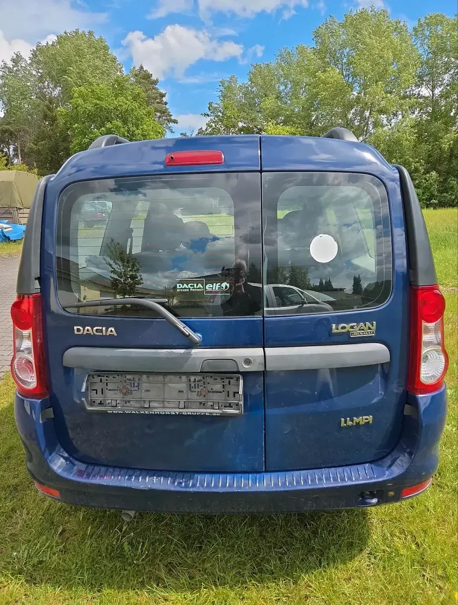 Używany Dacia Logan 75 KM (55 kW) 2009 Niebieski Kombi
