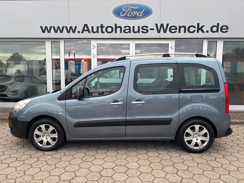Grau Gebraucht 2008 Peugeot Partner Tendance Van / Kleinbus | 4.970 € (Etwas zu teuer) - Bild 1/4