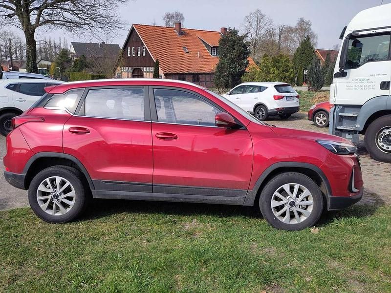Gebraucht Baic X35 116 PS (85 kW) 2023 Rot SUV