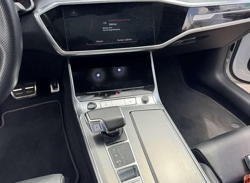 Second-hand Audi A7 Basis 265 CP (194 kW) 2023 Alb Berlinǎ