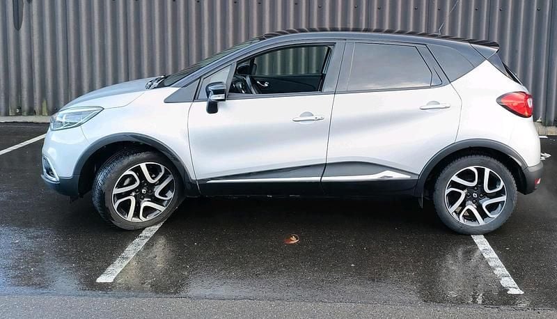 Gebraucht Renault Captur 120 PS (88 kW) 2014 Silber SUV