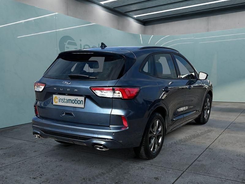 Gebraucht Ford Kuga 120 PS (88 kW) 2024 Blau SUV
