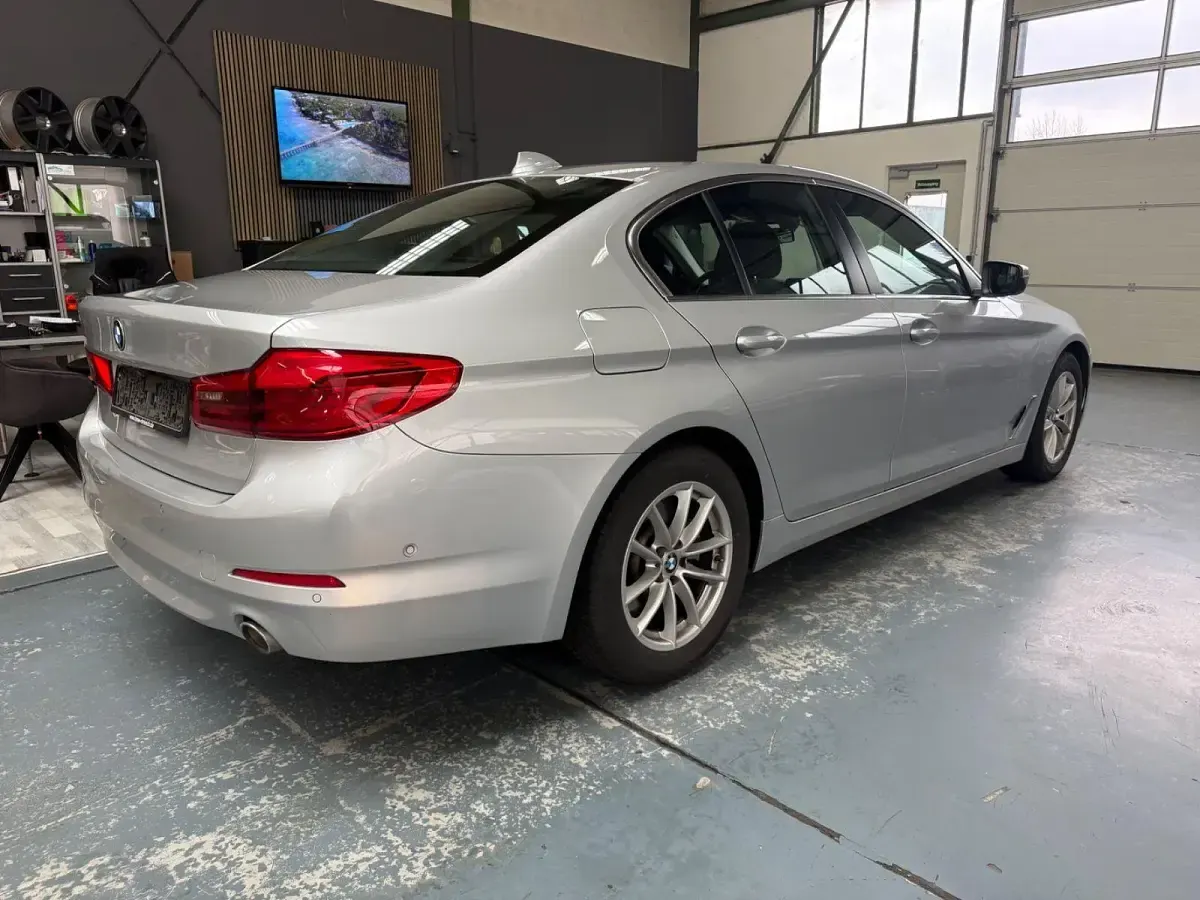 Occasion BMW 530 Performance 252 ch (185 kW) 2018 Argent Berline