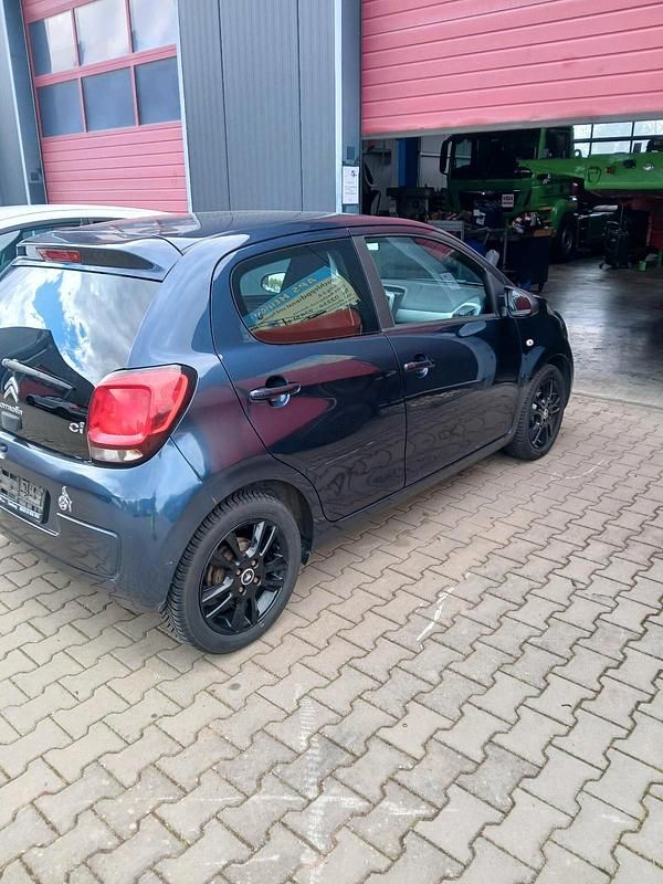Gebraucht Citroën C1 79 PS (58 kW) 2016 Blau Kleinwagen
