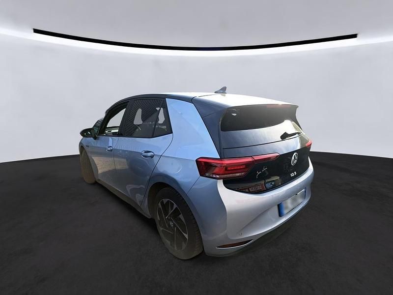 Gebraucht VW ID.3 Pro Performance 150 kW (204 PS) 2022 Scale silver metallic Kleinwagen