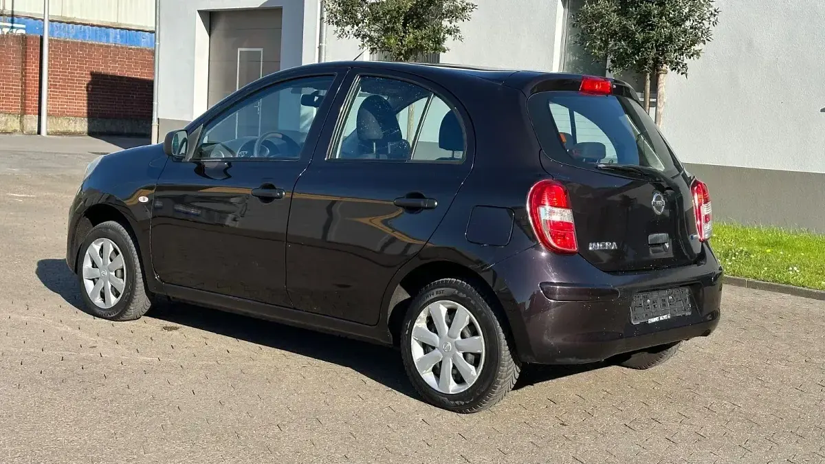 Gebraucht Nissan Micra Visia 80 PS (58 kW) 2011 Violet Kleinwagen