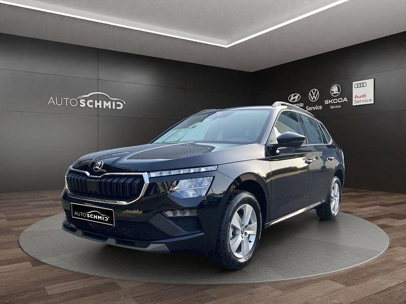 Schwarzmagic perleffekt Neu 2025 Skoda Kamiq Selection SUV | 26.380 € (Guter Preis) - Bild 1/4