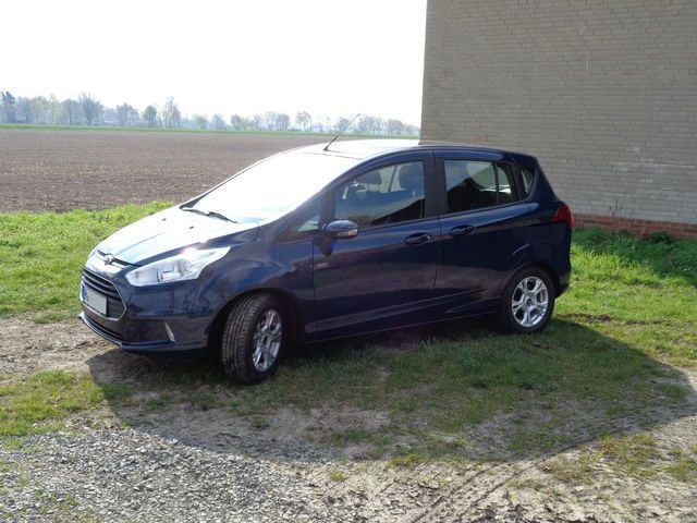Gebraucht Ford B-MAX SYNC Edition 90 PS (66 kW) 2015 Blau metallic Van / Kleinbus