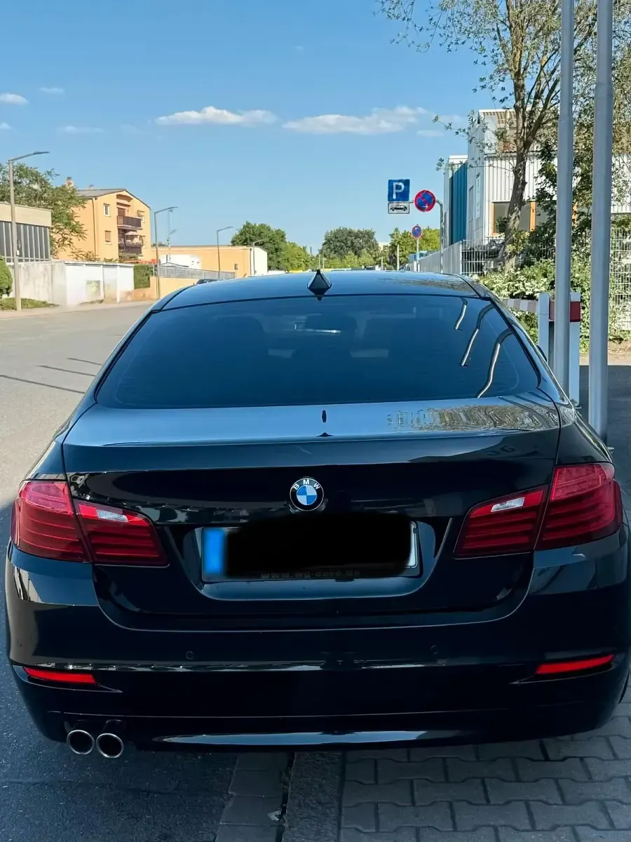 Gebraucht BMW 520 190 PS (139 kW) 2014 Schwarz Limousine